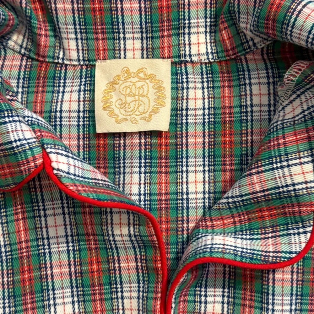 The Beaufort Bonnet Company Plaid Pajama Set Unisex Holiday Medium